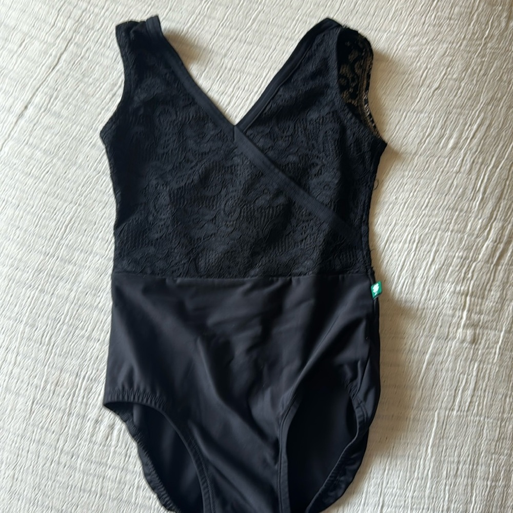 Luckyleo Enchant Lace